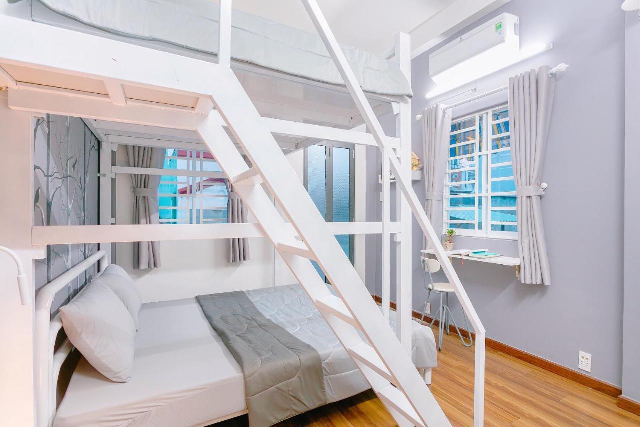 Qcub3 Homestay Cidade de Ho Chi Minh Exterior foto