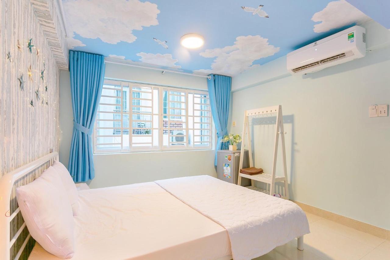 Qcub3 Homestay Cidade de Ho Chi Minh Exterior foto
