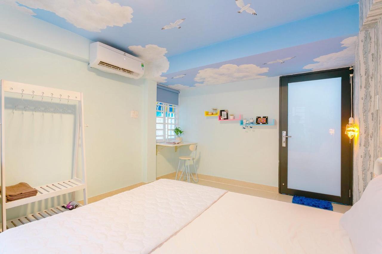 Qcub3 Homestay Cidade de Ho Chi Minh Exterior foto