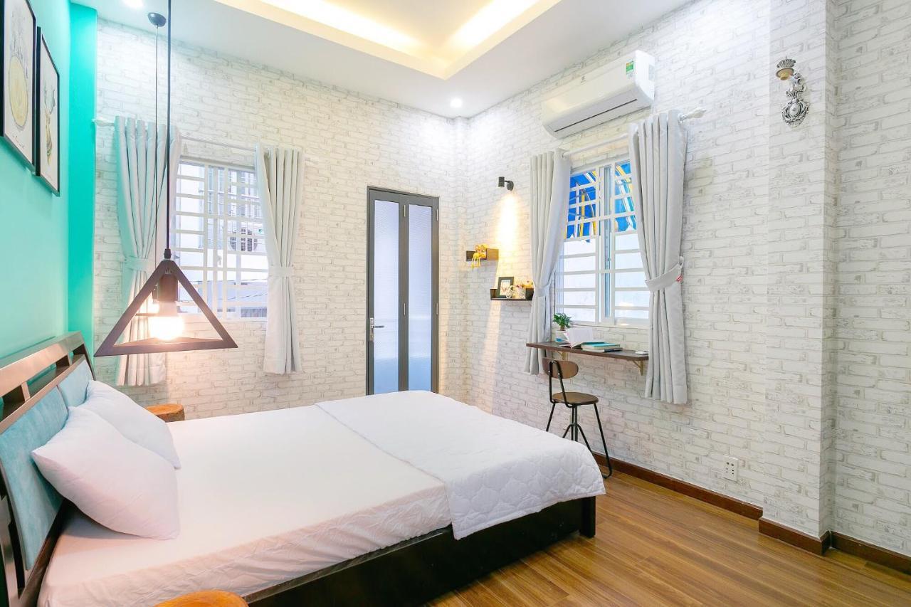 Qcub3 Homestay Cidade de Ho Chi Minh Exterior foto